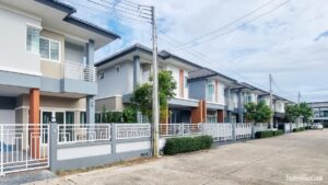 Leasehold vs. Freehold: What Foreigners Need to Know About Buying Property in Thailand