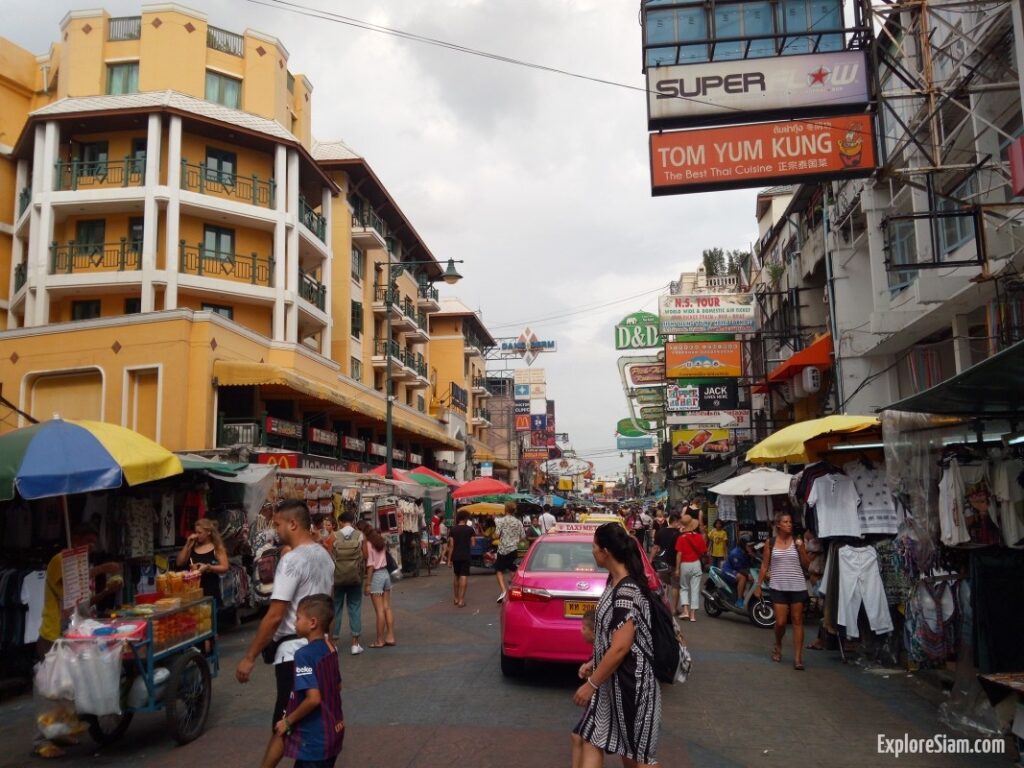 Khaosan Road: Bangkok's Gateway to Adventure and Fun