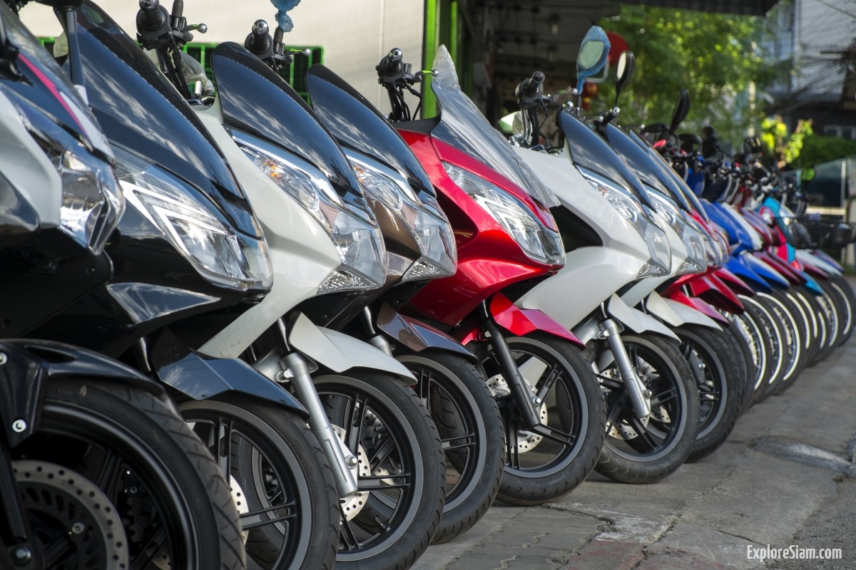 The Vital Role of Scooters and Mopeds in Southeast Asian Countries